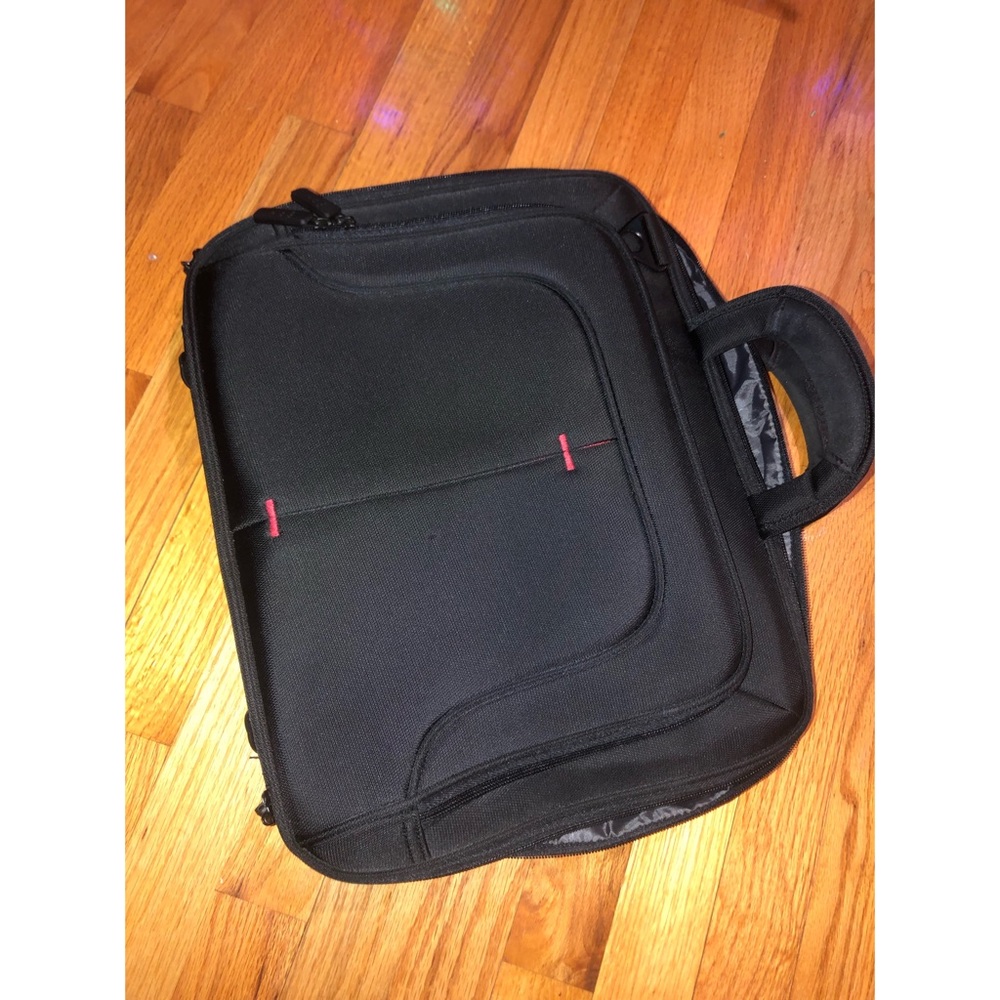 🌟NWOT🌟 Eco Style Laptop Case